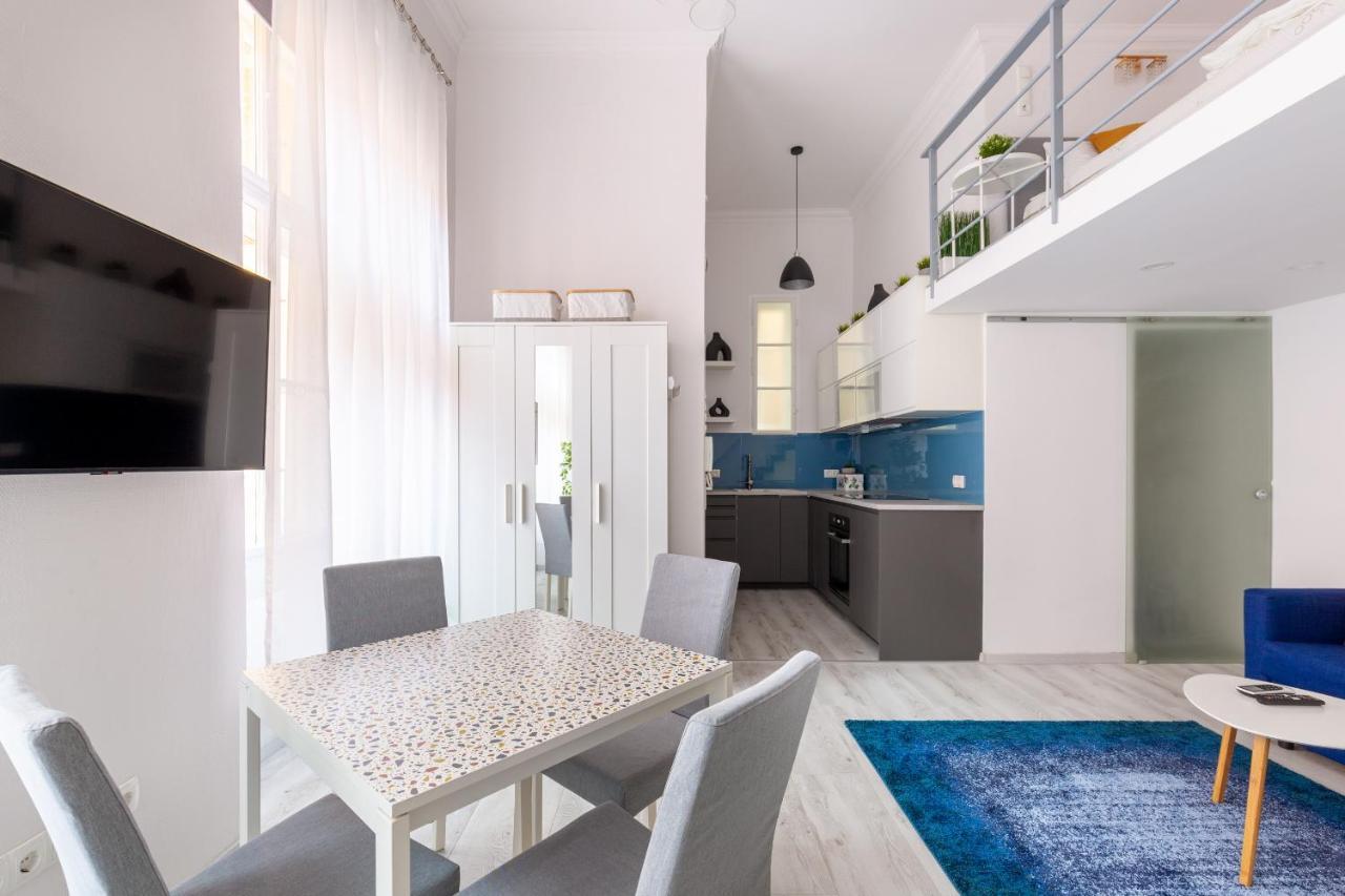 Standard Apartment By Hi5-Relax With Style Studio Budapest Luaran gambar