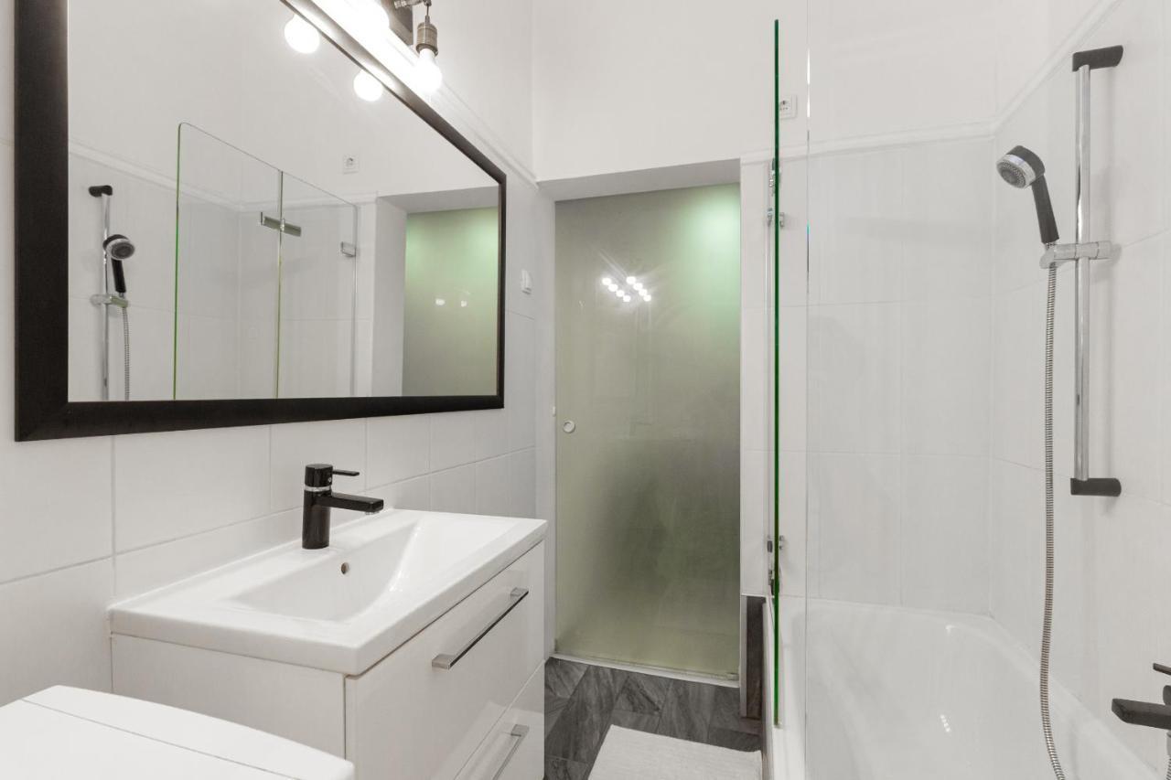Standard Apartment By Hi5-Relax With Style Studio Budapest Luaran gambar